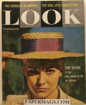 LOOK19571112.jpg 11-12-195 7 Kim Novak - Image 1