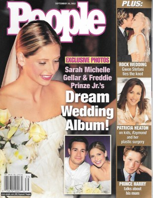 PP020930.jpg 09/30/2002 09/30/200 2 Cover– Sarah Michelle - Image 1