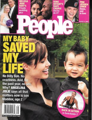 08/04/2003 08/04/200 3 Cover– Angelina Jolie