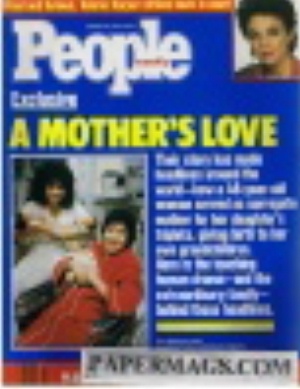 PP871019.jpg 10/19/1987 10-19-198 7 A Mothers love - Image 1