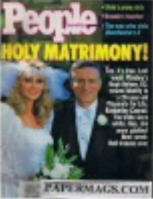PP890717.jpg 07/17/1989 07-17-198 9 Holy Matrimony (Hugh Hefner) - Image 1