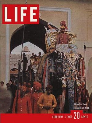 2/3/1961 Queen in India