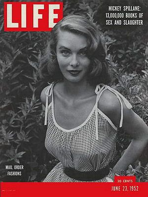 cv062352.jpg 6/23/1952 Mail-order fashions - Image 1