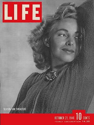 cv102140.jpg 10/21/1940 Sweater season - Image 1