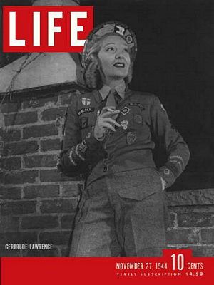 cv112744.jpg 11/27/1944 Gertrude Lawrence - Image 1