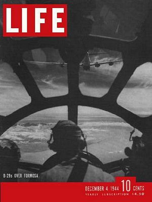12/4/1944 B-29s at work